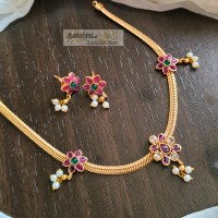Antique Chocker-07